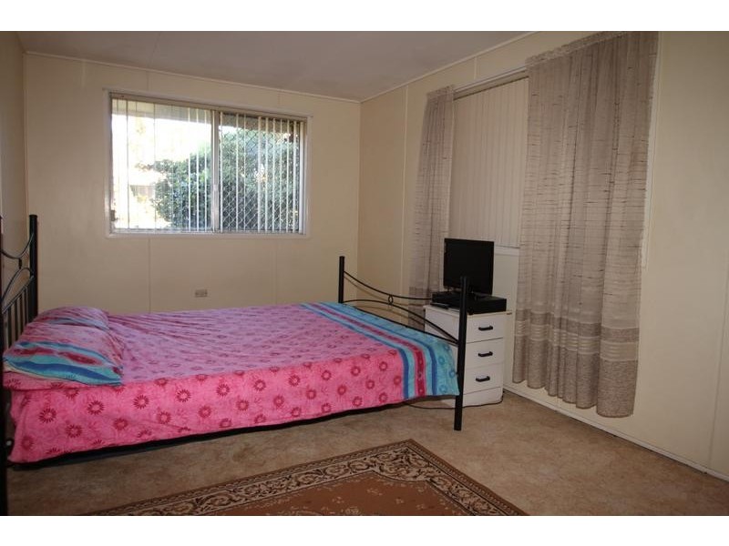 1 Tomkinson Street, Wilsonton QLD 4350