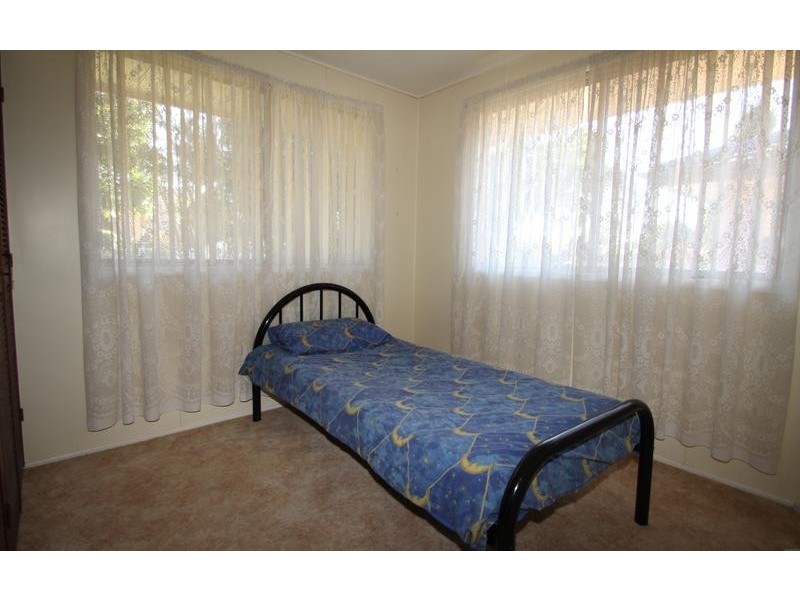 1 Tomkinson Street, Wilsonton QLD 4350