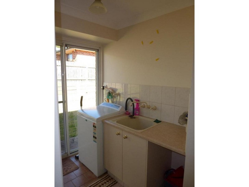 64 Bouganvillea Drive, Middle Ridge QLD 4350