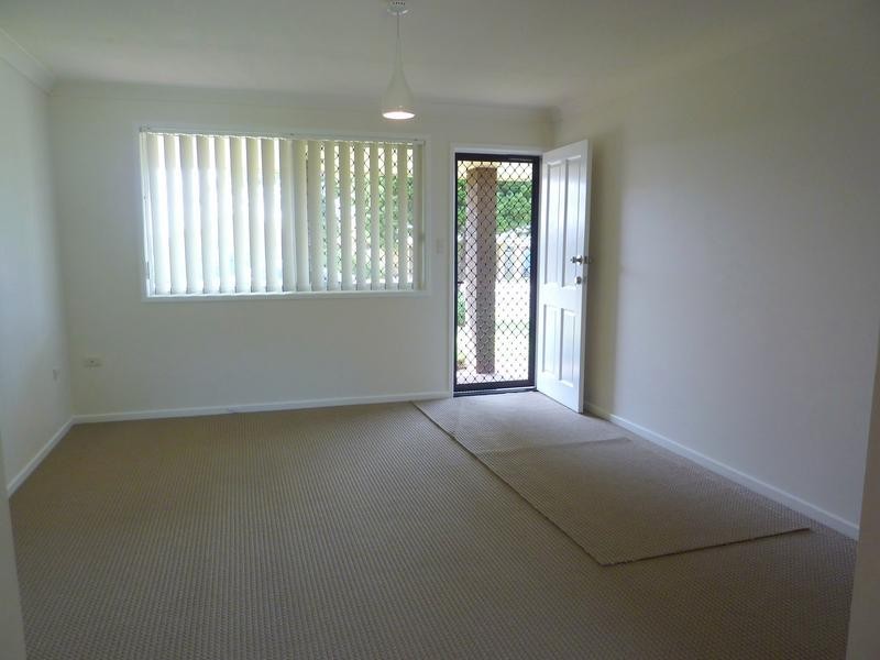 5 Bischof Street, Wilsonton QLD 4350