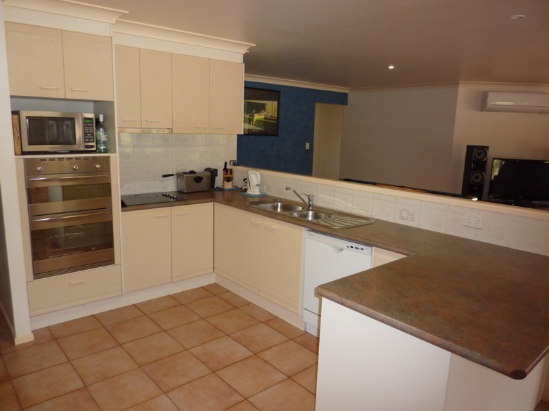 13 Tarranganda Court, Glenvale QLD 4350