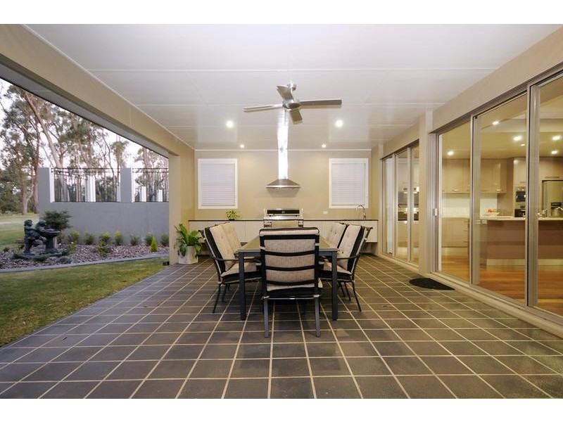 2 Bonville Court, Middle Ridge QLD 4350