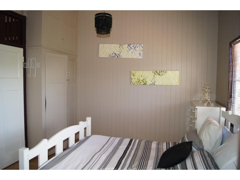 10 Station Street, Helidon QLD 4344