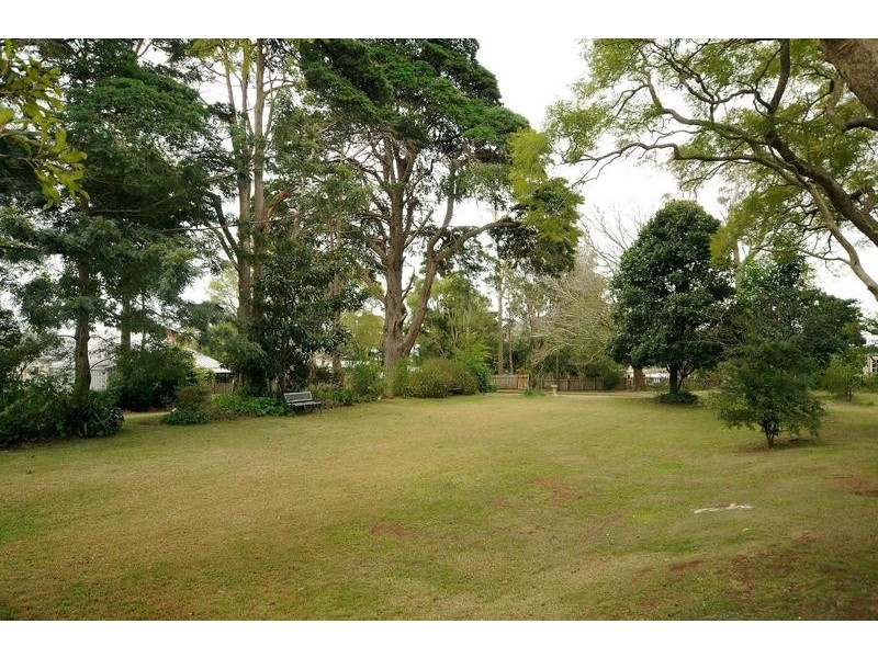 11 Campbell Street, East Toowoomba QLD 4350