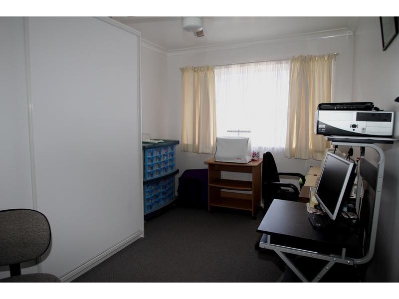 11 Berghofer Street, Rockville QLD 4350