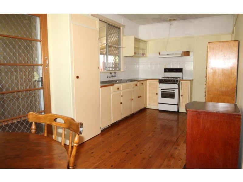 203 Taylor Street, Wilsonton QLD 4350