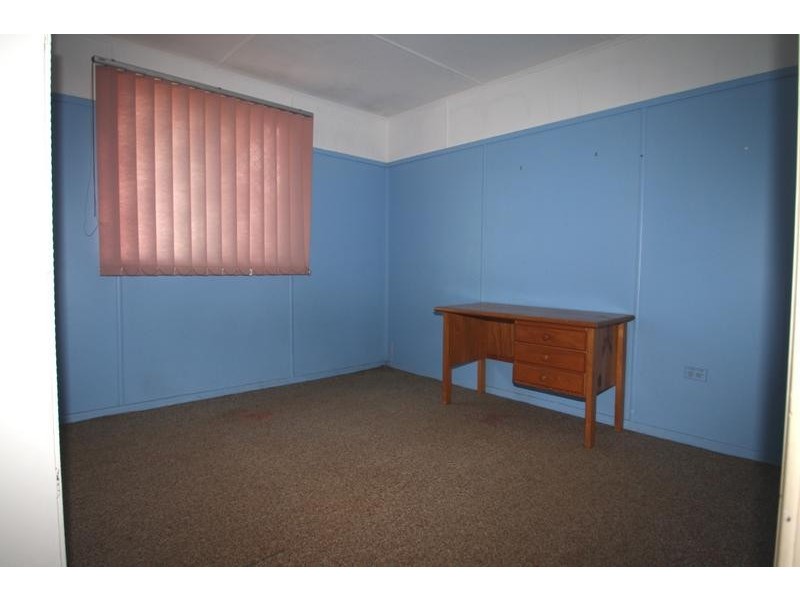 203 Taylor Street, Wilsonton QLD 4350