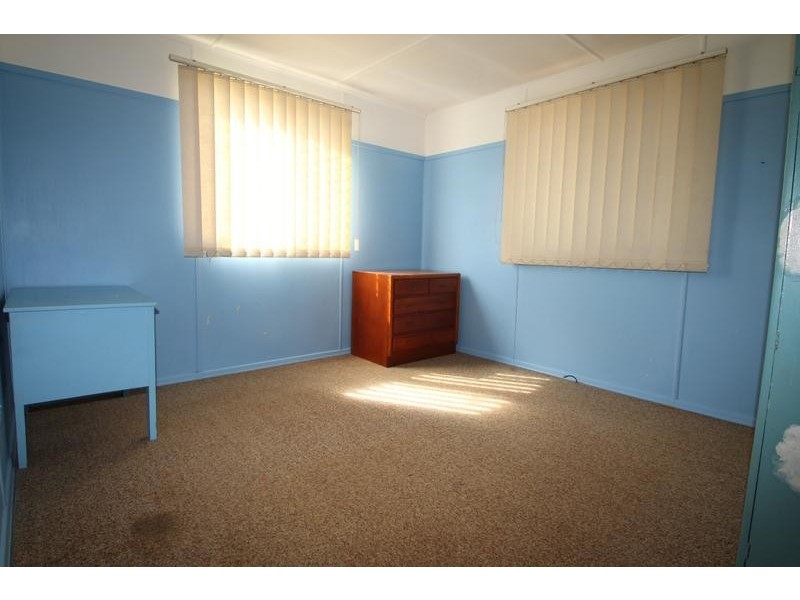 203 Taylor Street, Wilsonton QLD 4350