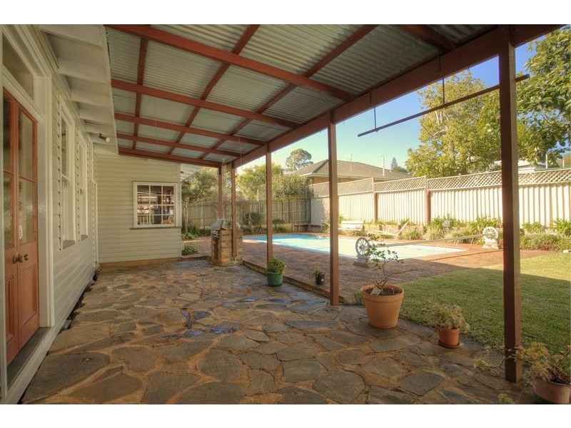 88 Mary Street, East Toowoomba QLD 4350