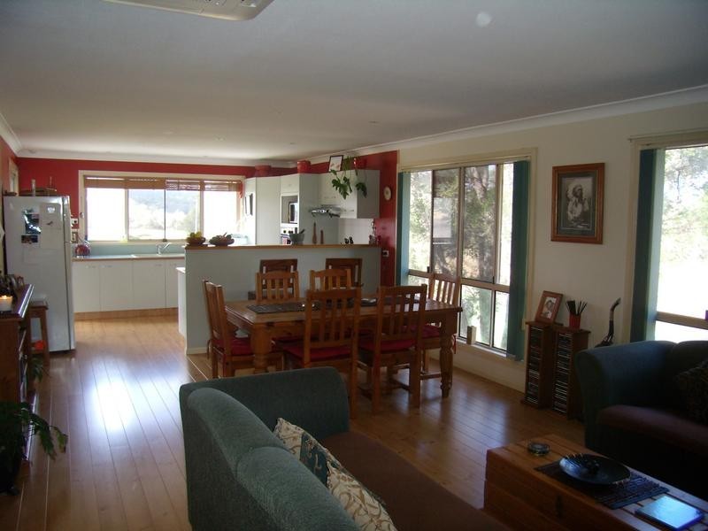 702 Murphys Creek Road, Upper Lockyer QLD 4352