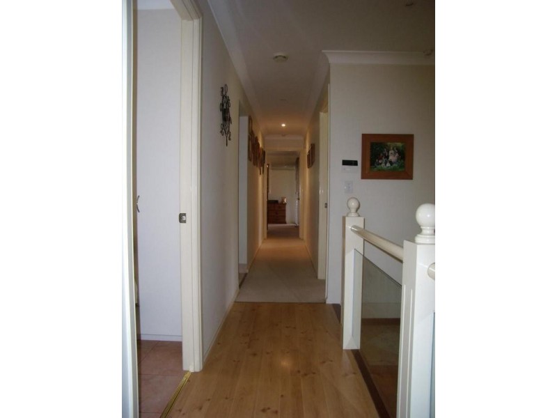 702 Murphys Creek Road, Upper Lockyer QLD 4352