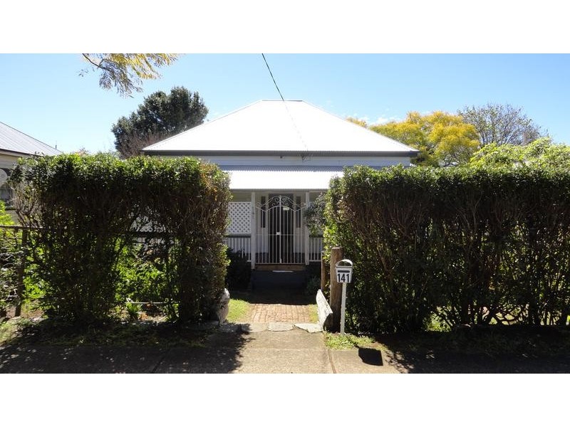141 Perth Street, South Toowoomba QLD 4350