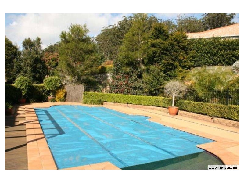 2 Rannerdale Close, Mount Lofty QLD 4350