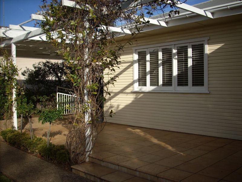 16 Drummond Street, Rangeville QLD 4350
