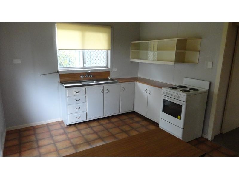 4 Frederick Street, Toowoomba City QLD 4350