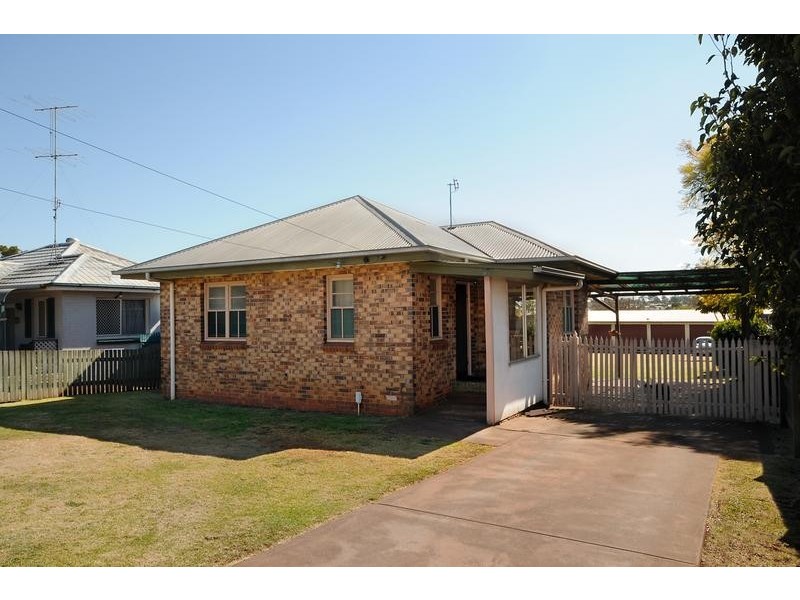 7 Dalmeny Street, Wilsonton QLD 4350