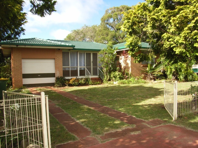 8 Skoien Street, Harristown QLD 4350