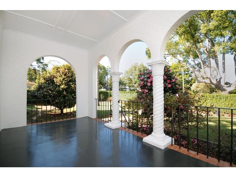 77 Campbell Street, East Toowoomba QLD 4350