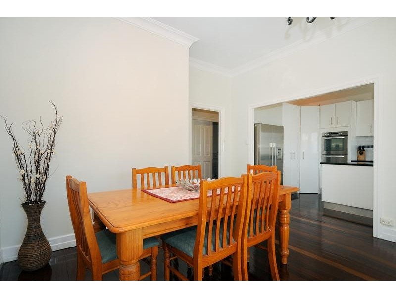 77 Campbell Street, East Toowoomba QLD 4350