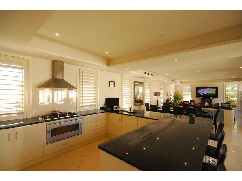 20 Caithness Court, Middle Ridge QLD 4350