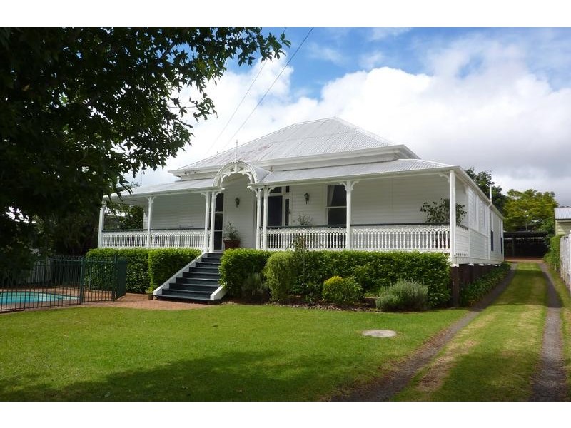 36 Seaton Street, South Toowoomba QLD 4350