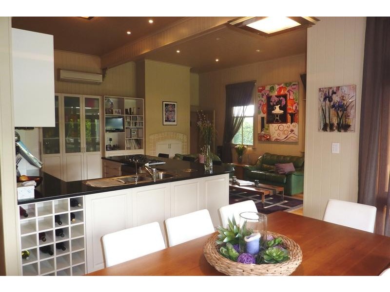 36 Seaton Street, South Toowoomba QLD 4350