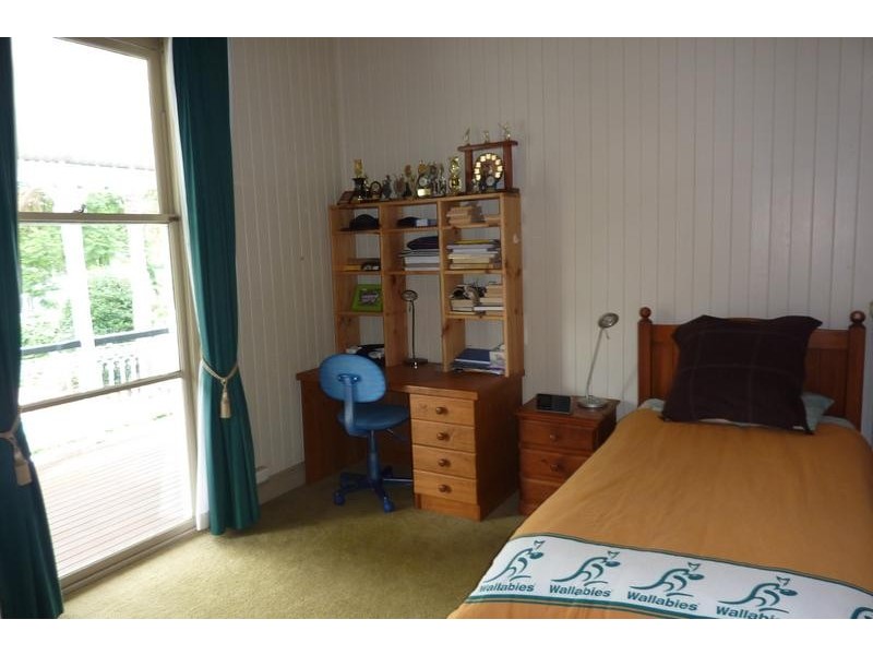36 Seaton Street, South Toowoomba QLD 4350