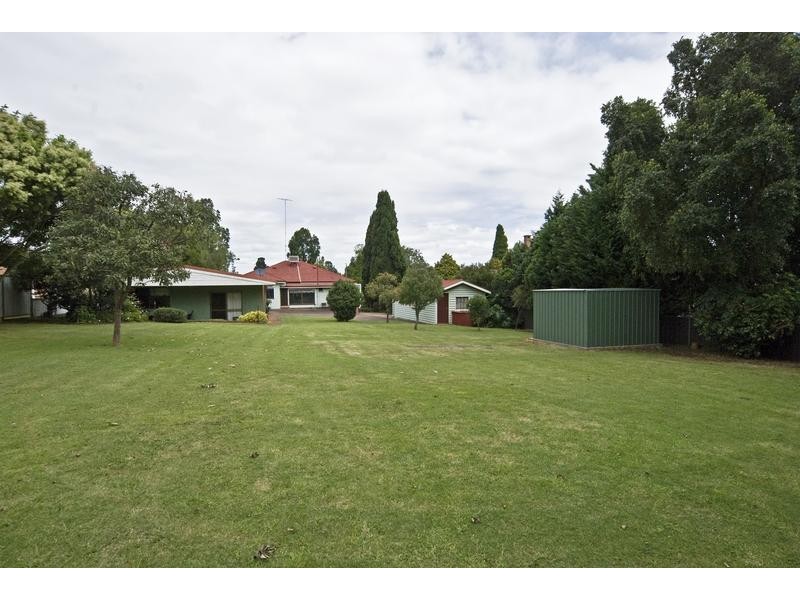 43 Margaret Street, East Toowoomba QLD 4350