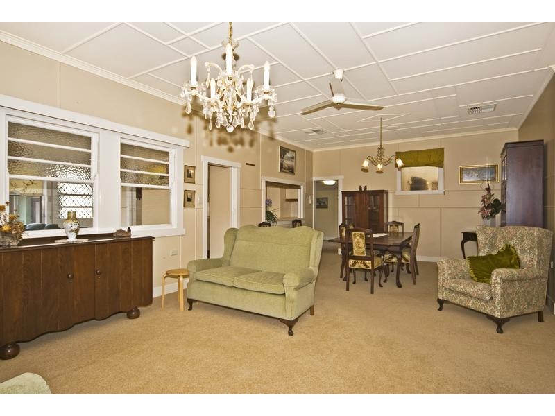 43 Margaret Street, East Toowoomba QLD 4350
