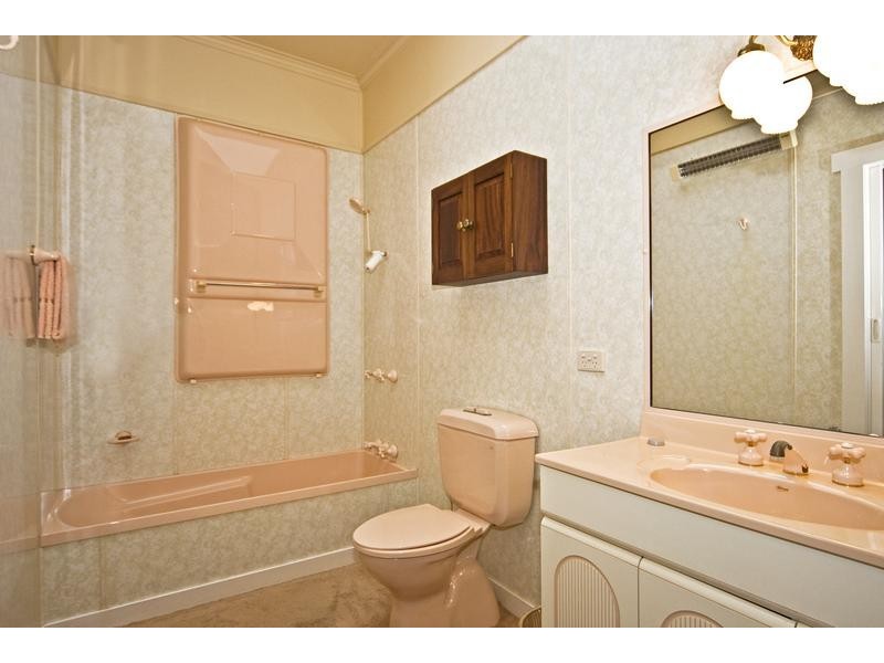 43 Margaret Street, East Toowoomba QLD 4350