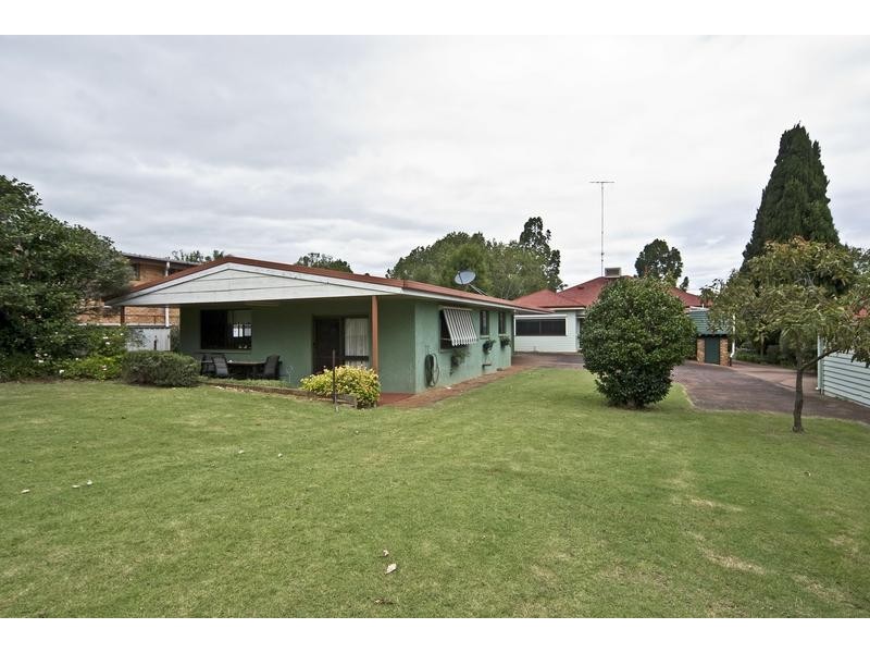 43 Margaret Street, East Toowoomba QLD 4350