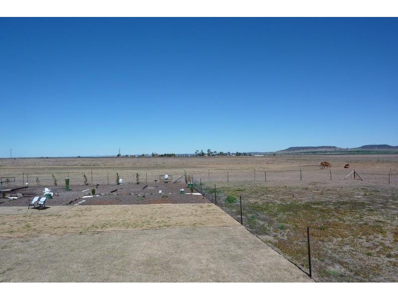 25 Jackson Street, Nobby QLD 4360