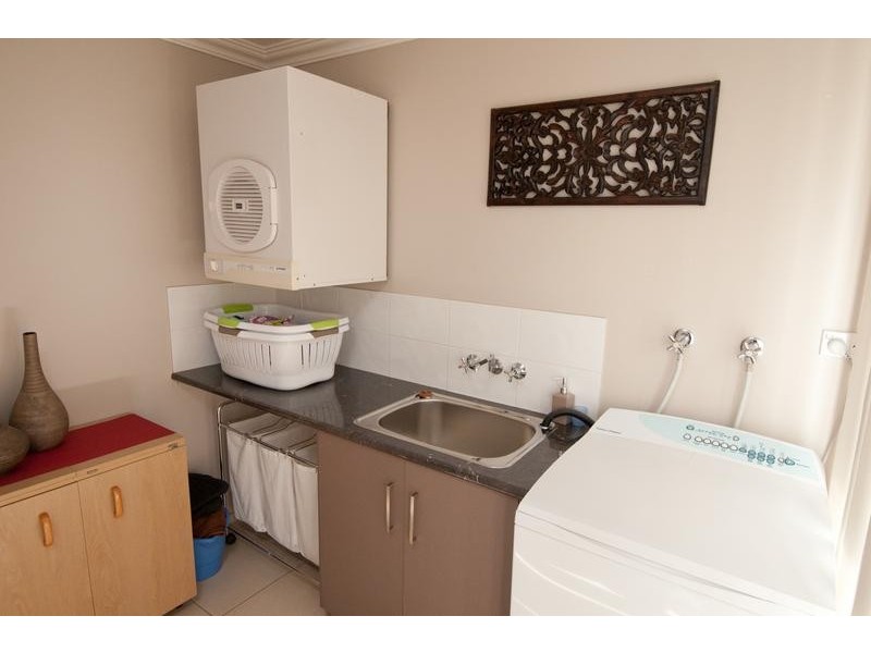 18 Tennyson Court, Westbrook QLD 4350
