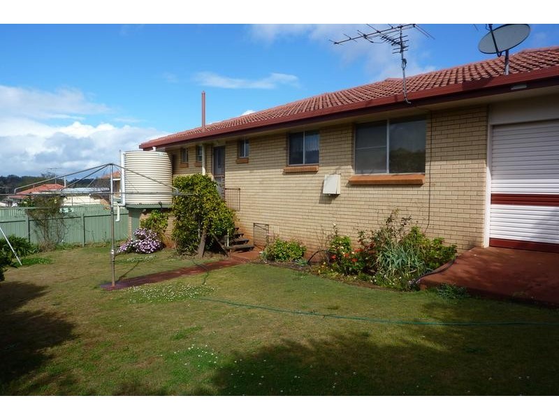 23 McNamara Street, Centenary Heights QLD 4350