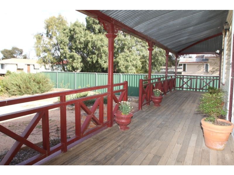 26 Desmond Lane, Oakey QLD 4401