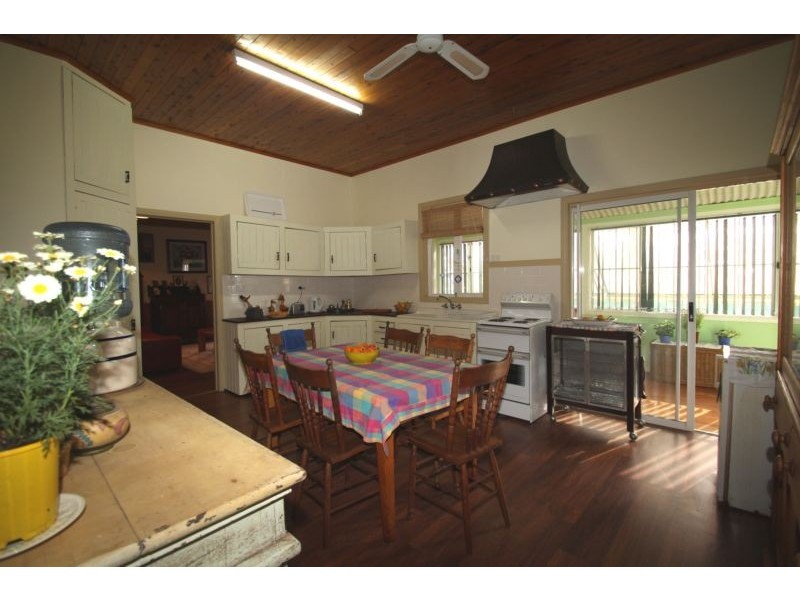 26 Desmond Lane, Oakey QLD 4401