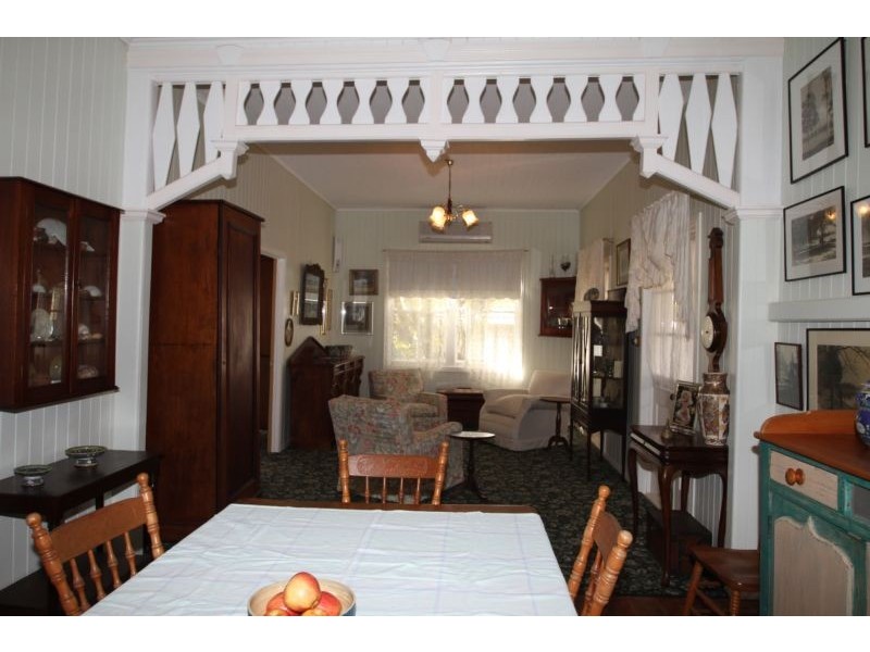 26 Desmond Lane, Oakey QLD 4401