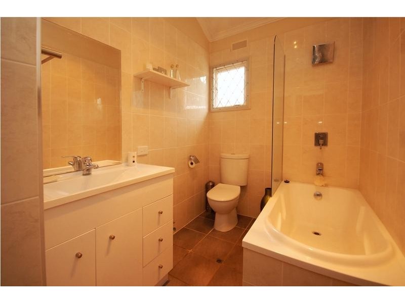 240 Geddes Street, South Toowoomba QLD 4350