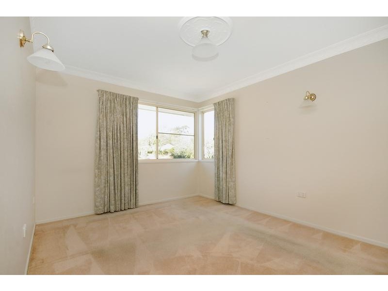 2/19 Sidney Street, North Toowoomba QLD 4350