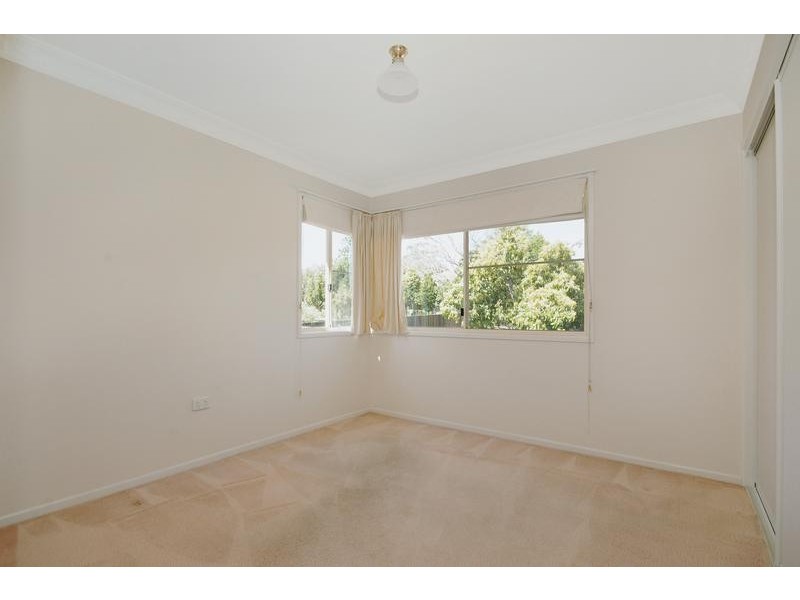 2/19 Sidney Street, North Toowoomba QLD 4350