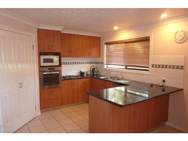 36 Agnes Street, Centenary Heights QLD 4350
