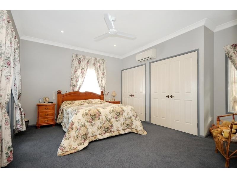 5 Scenic Court, Gowrie Junction QLD 4352