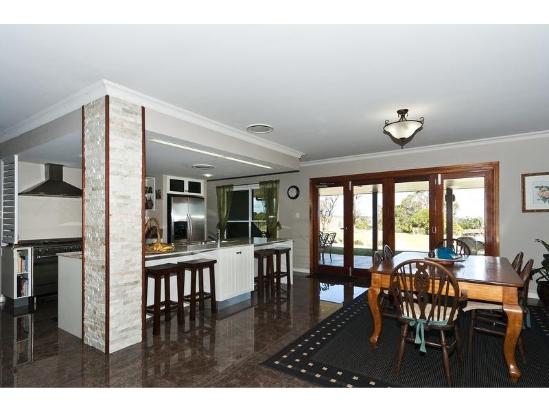 25 Quinlan Road, Blue Mountain Heights QLD 4350