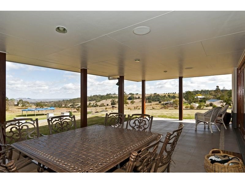 25 Quinlan Road, Blue Mountain Heights QLD 4350