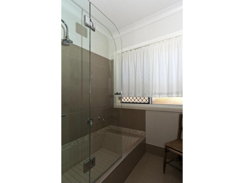 25 Quinlan Road, Blue Mountain Heights QLD 4350