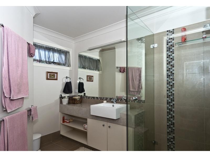 25 Quinlan Road, Blue Mountain Heights QLD 4350