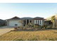 8 Quail Crescent, Highfields QLD 4352