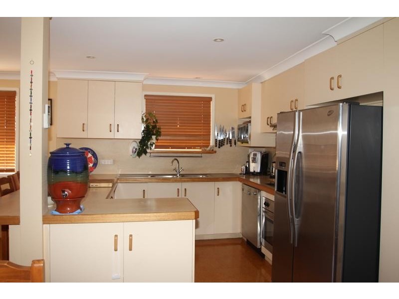 271 Geddes Street, Centenary Heights QLD 4350