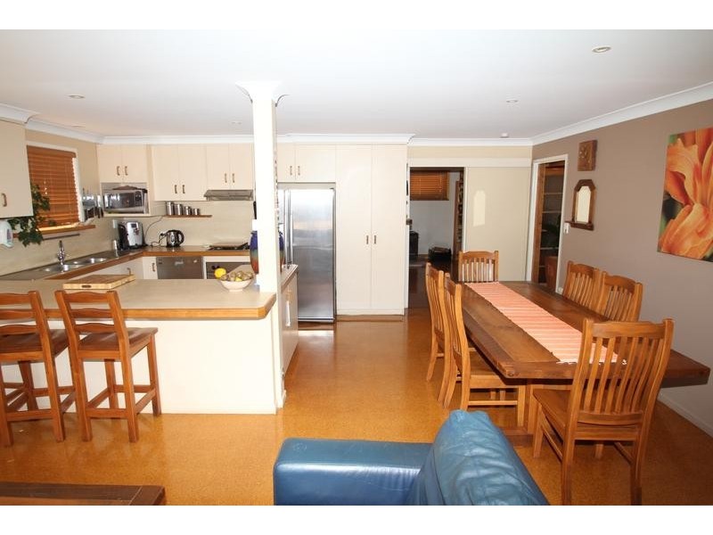 271 Geddes Street, Centenary Heights QLD 4350