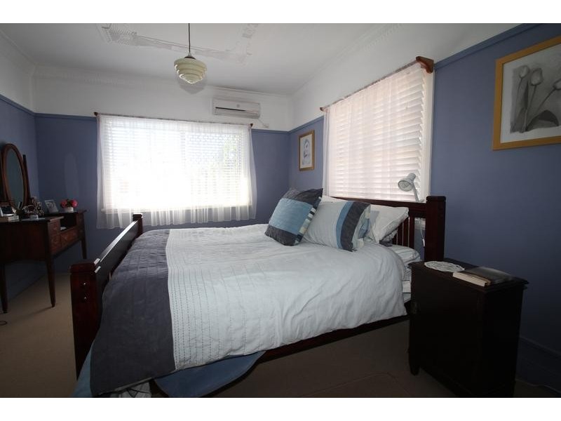 271 Geddes Street, Centenary Heights QLD 4350